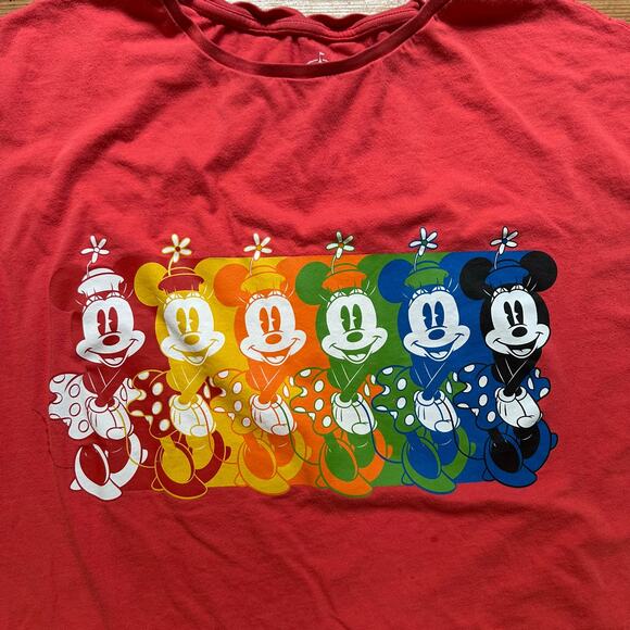 Disney red‎ rainbow Minnie cotton cropped oversized graphic shirt SIZE S - Picture 2 of 5